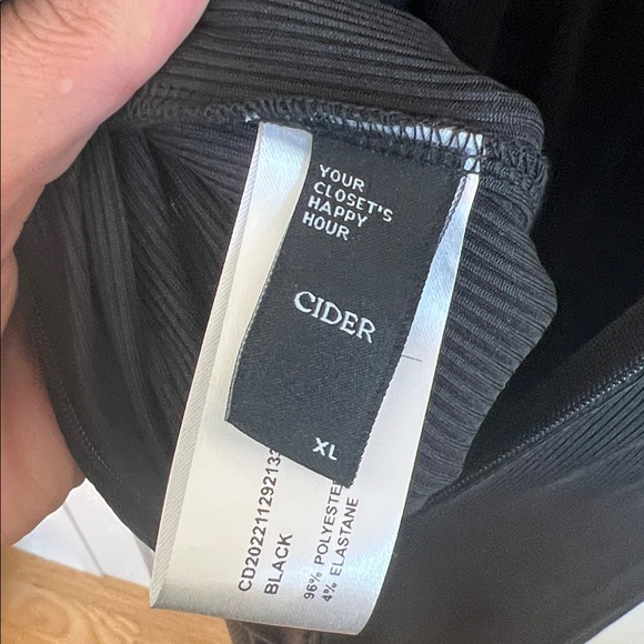 🪅CIDER Black Sleeveless Ribbed Wide Leg Jumpsuit XL - Picture 4 of 10